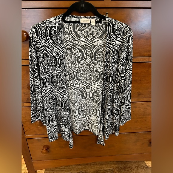 Chico's Easywear size 1 Cardigan - Picture 1 of 1